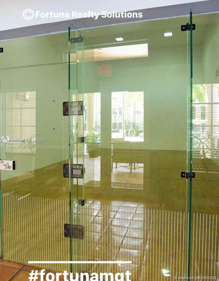 Pembroke Rd #151-9304 - Photo 4 of 5