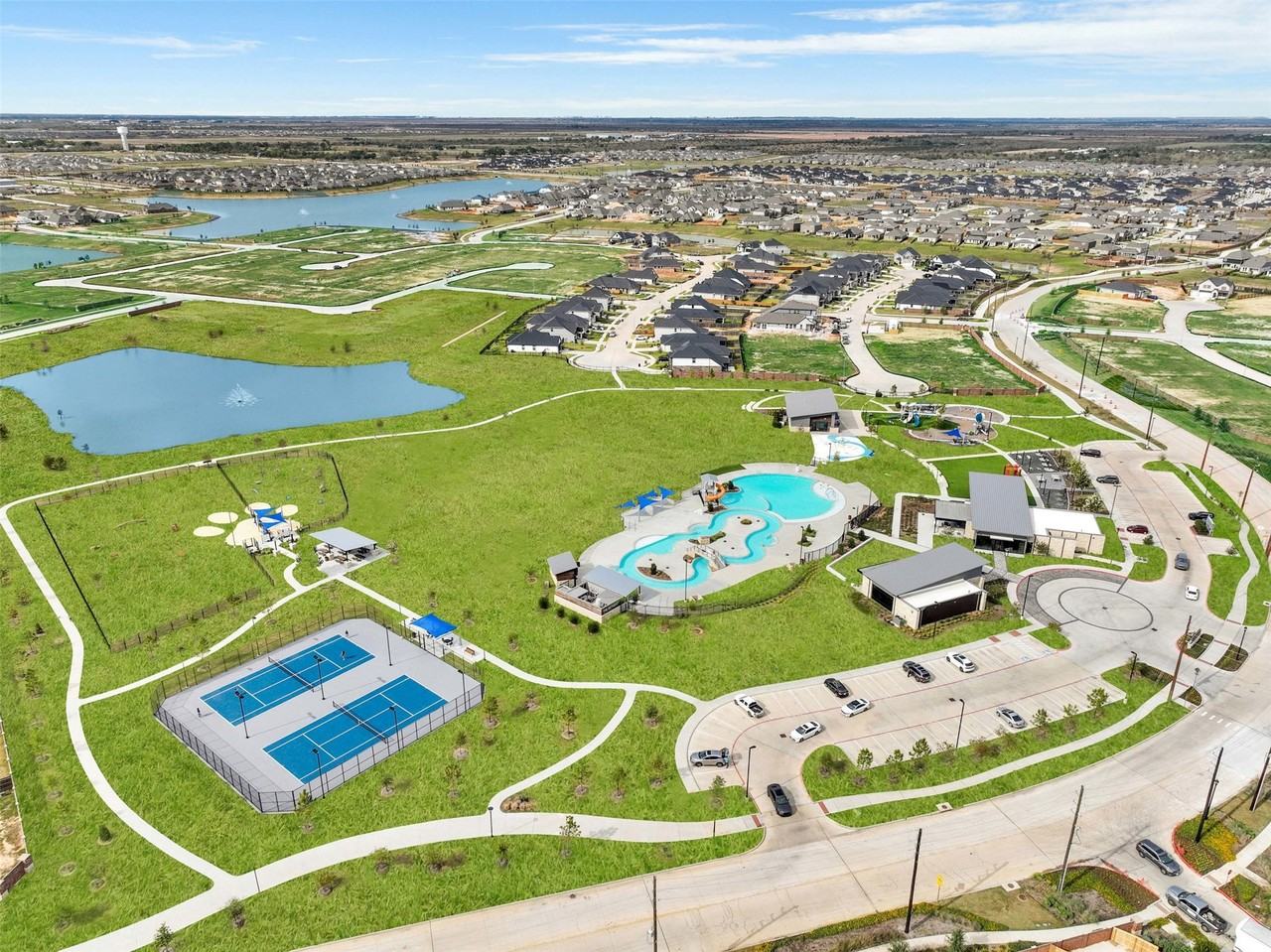 153 Aurora Springs Dr #153 - Photo 3 of 50