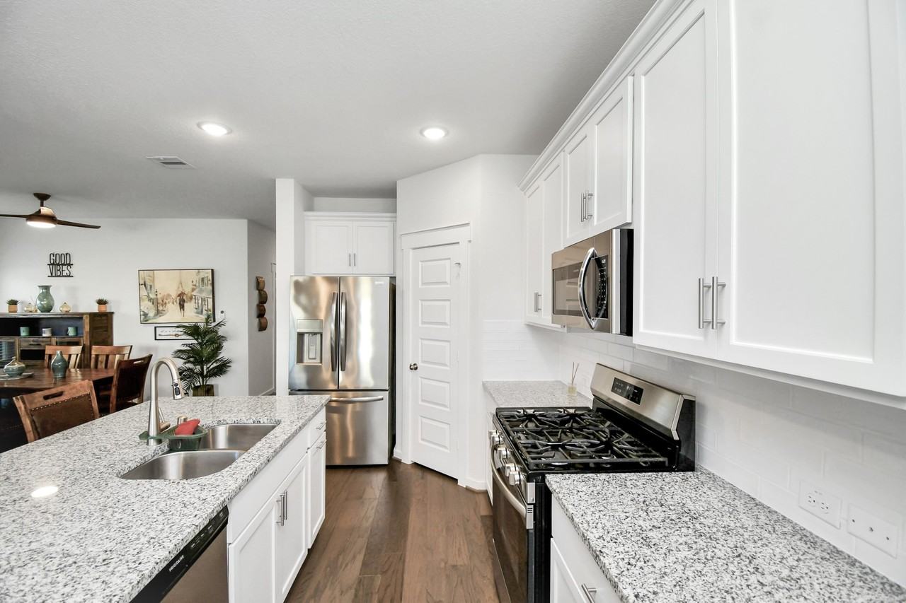 4653 Cleo Day Dr #4653 - Photo 2 of 36