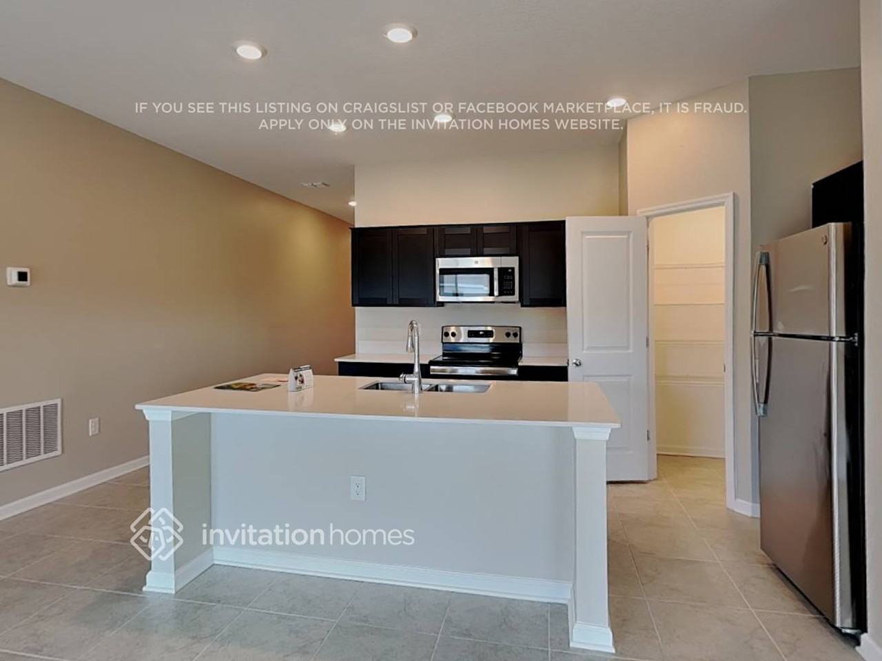 4300 Holstein St - Photo 7 of 18