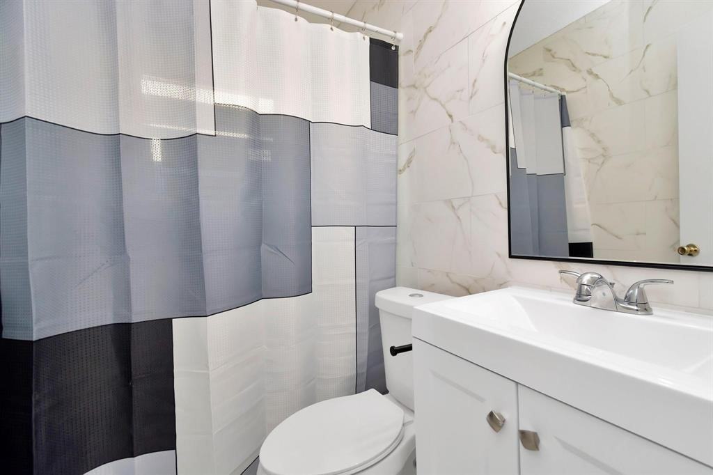 3339 Simmons St #3339-4 - Photo 3 of 16