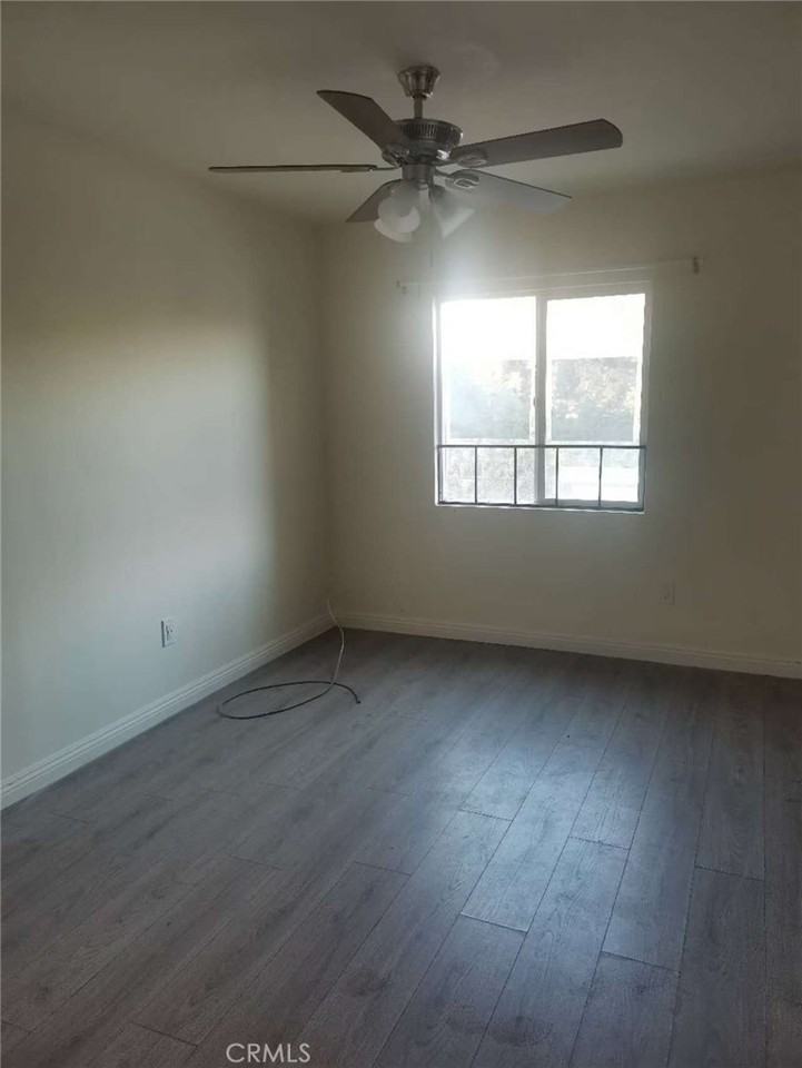 2617 E 4th St #26171-2 - Photo 3 of 5