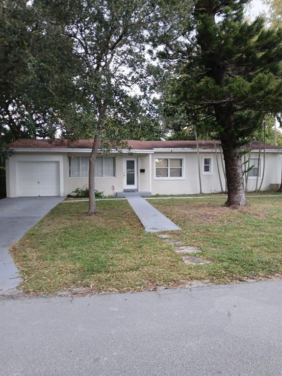 5759 Sw 61st St #5759 - Photo 2 of 9