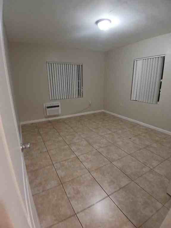 5759 Sw 61st St #5759 - Photo 7 of 9
