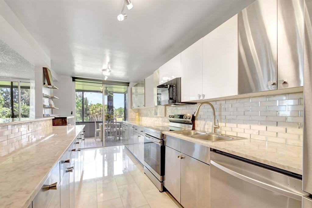 4770 Fountains Dr S #4770-304 - Photo 4 of 29