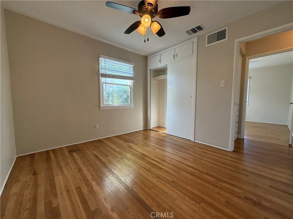 605 North Pl #605 - Photo 5 of 16