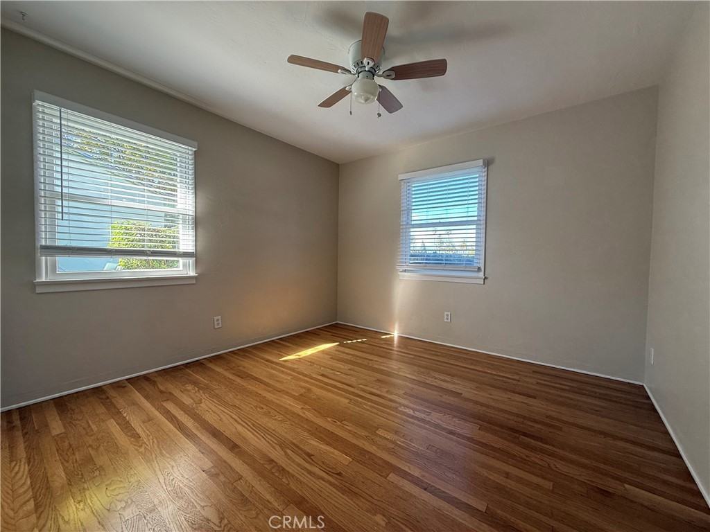 605 North Pl #605 - Photo 6 of 16