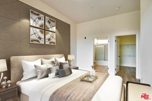 345 S Gramercy Pl - Photo 1 of 1