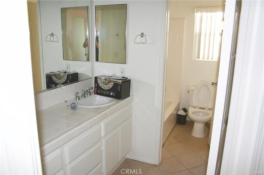 1236 Golden Coast Ln #1236 - Photo 4 of 28