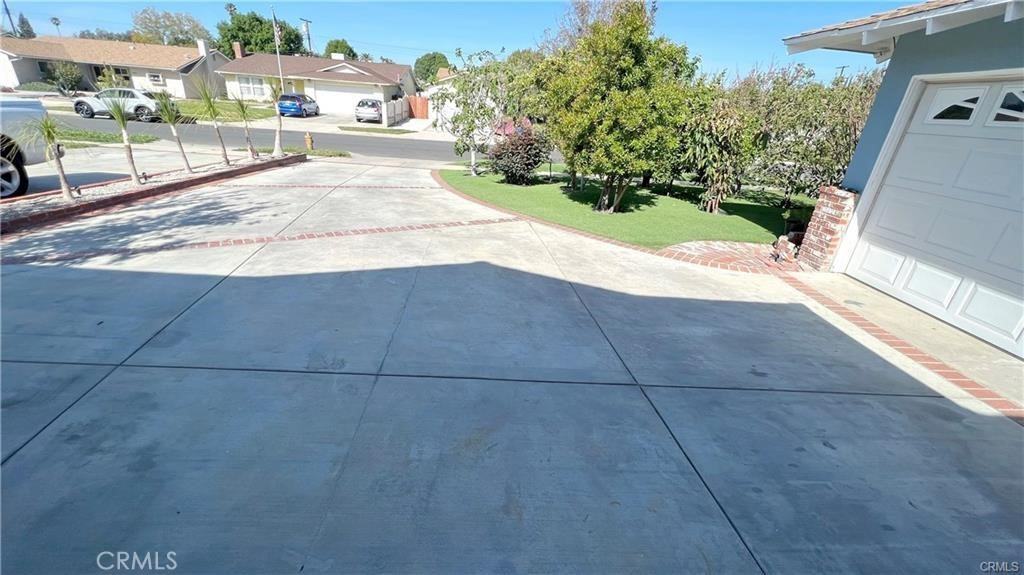 7728 Sausalito Ave #7728 - Photo 6 of 25