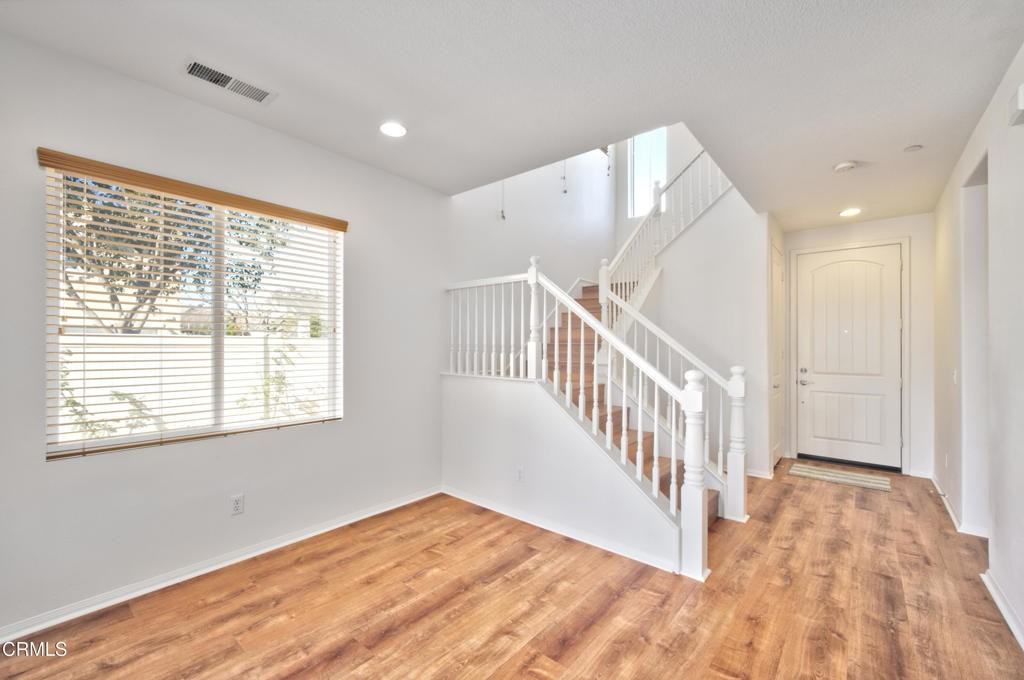 428 Lakeview Ct #428 - Photo 7 of 21