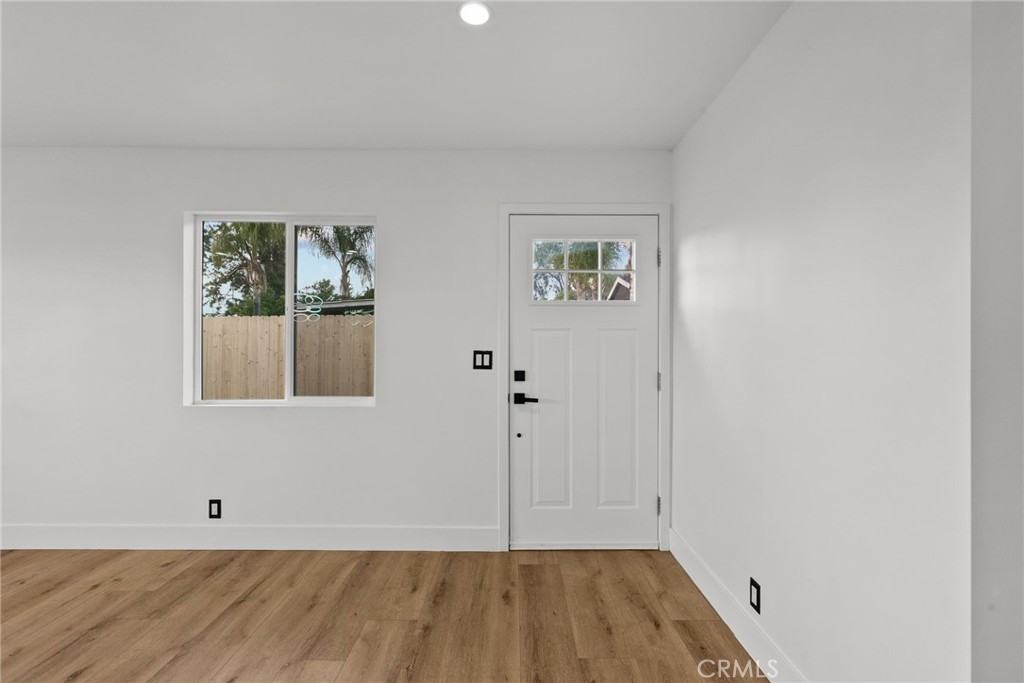 12869 Norris Ave #12869 - Photo 2 of 24