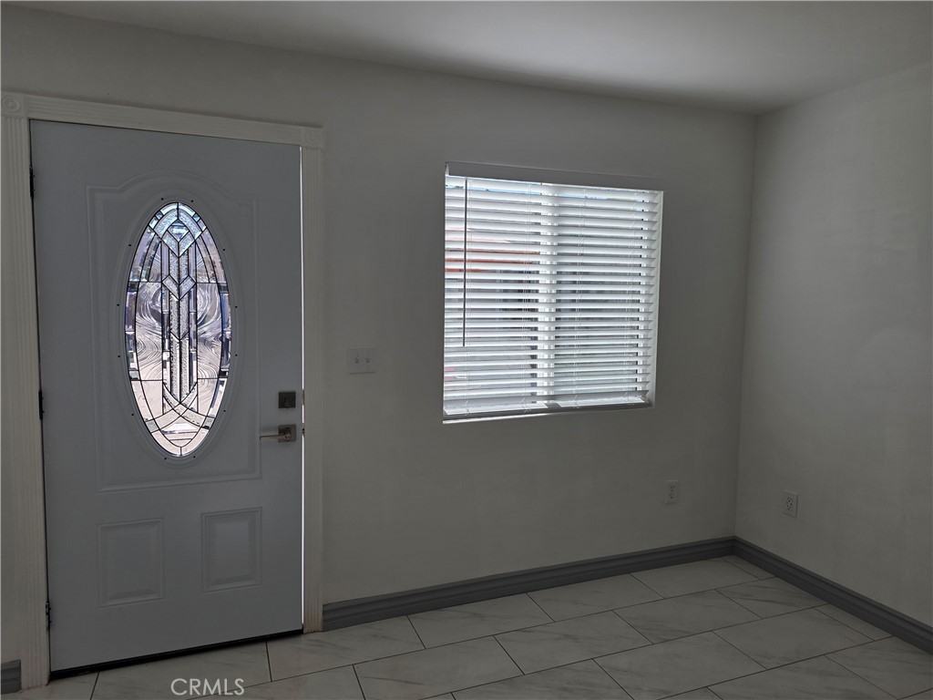 2057 Norwalk Ave #2057 - Photo 3 of 19