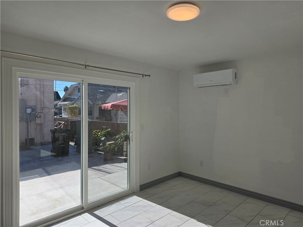 2057 Norwalk Ave #2057 - Photo 7 of 19