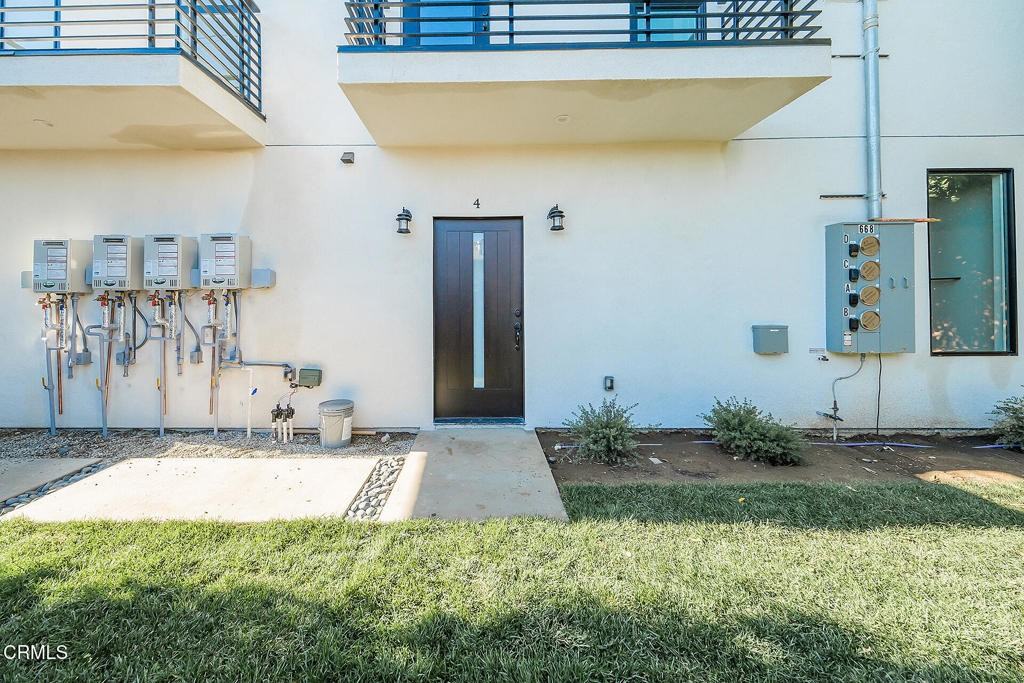 668 Keenan Ave #668D - Photo 2 of 14