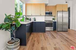 1520 Magnolia Ave - Photo 1 of 1