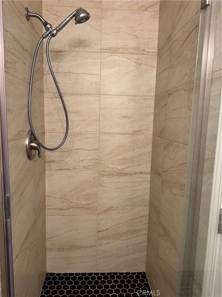 26397 Katharin St #26397 - Photo 2 of 42