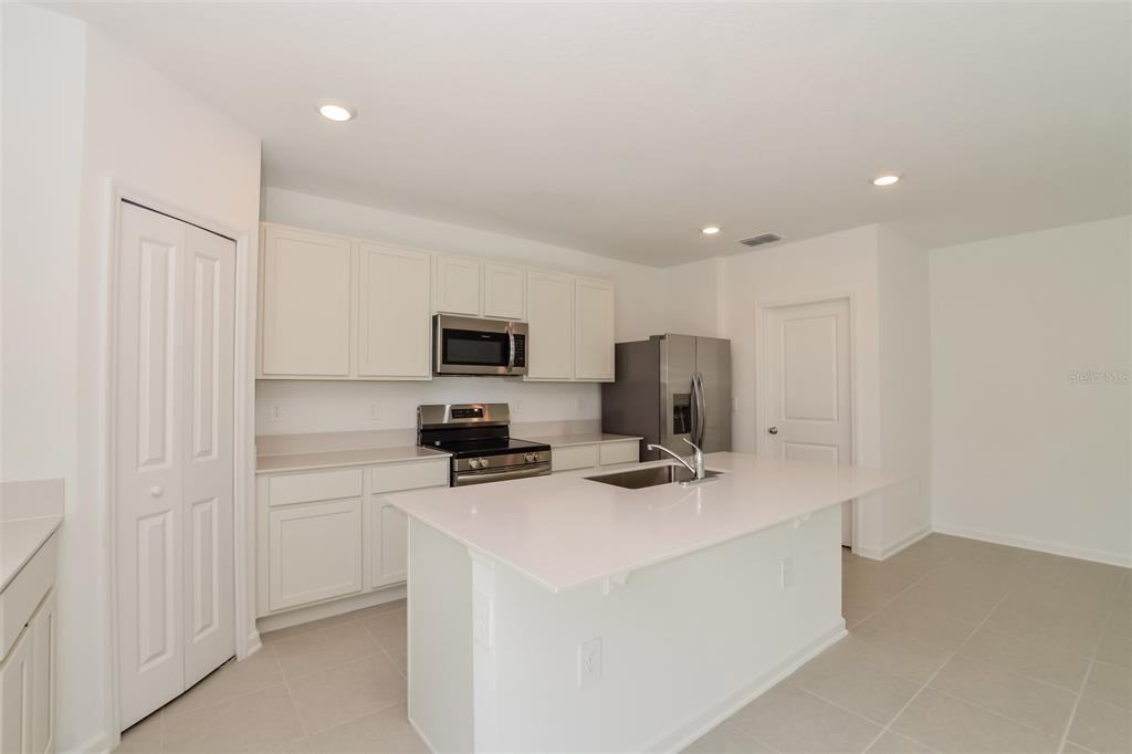 2819 Whitaker Point Rd #2819 - Photo 3 of 11