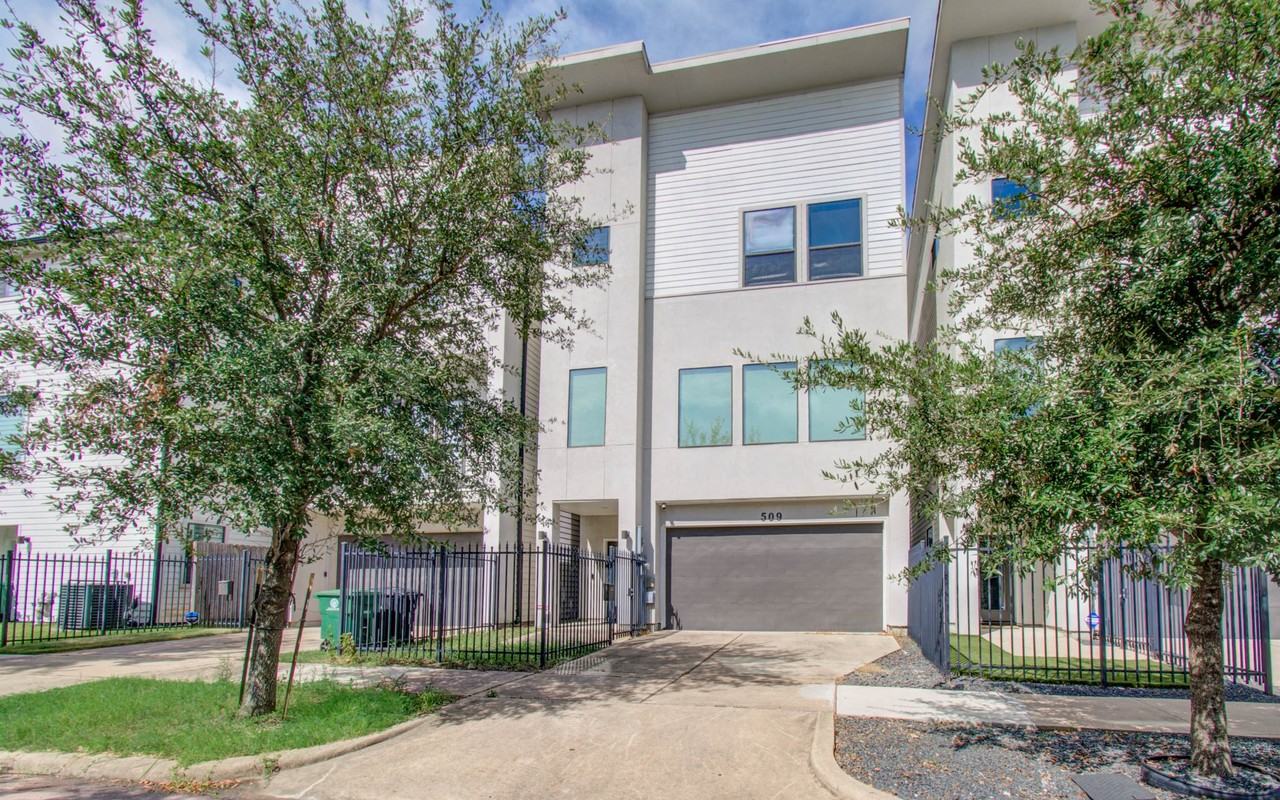 509 Gregg St #509 - Photo 4 of 38