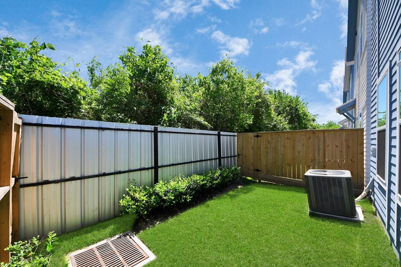 1032 Glen Ave #1032D - Photo 2 of 28