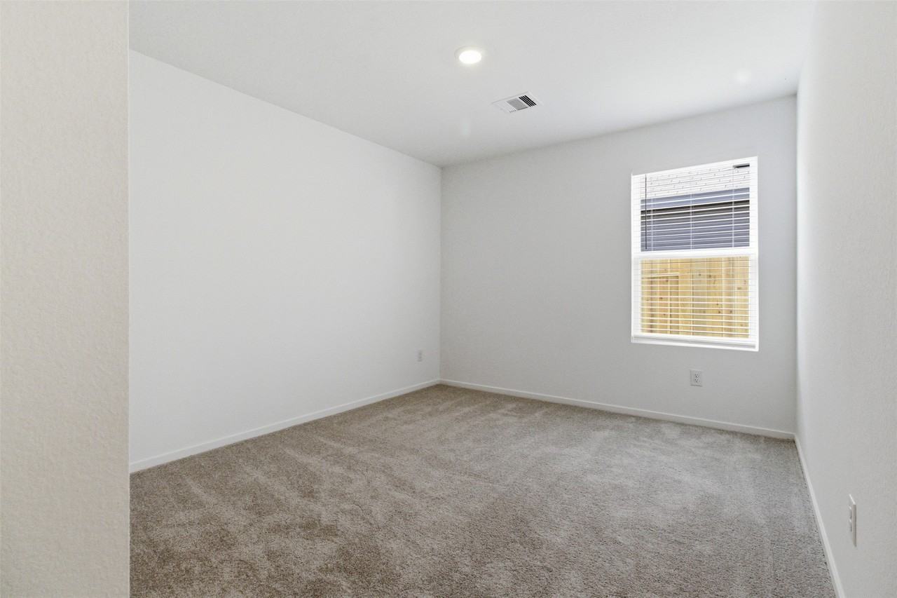 6006 Patriot Sound Drive #6006 - Photo 2 of 36