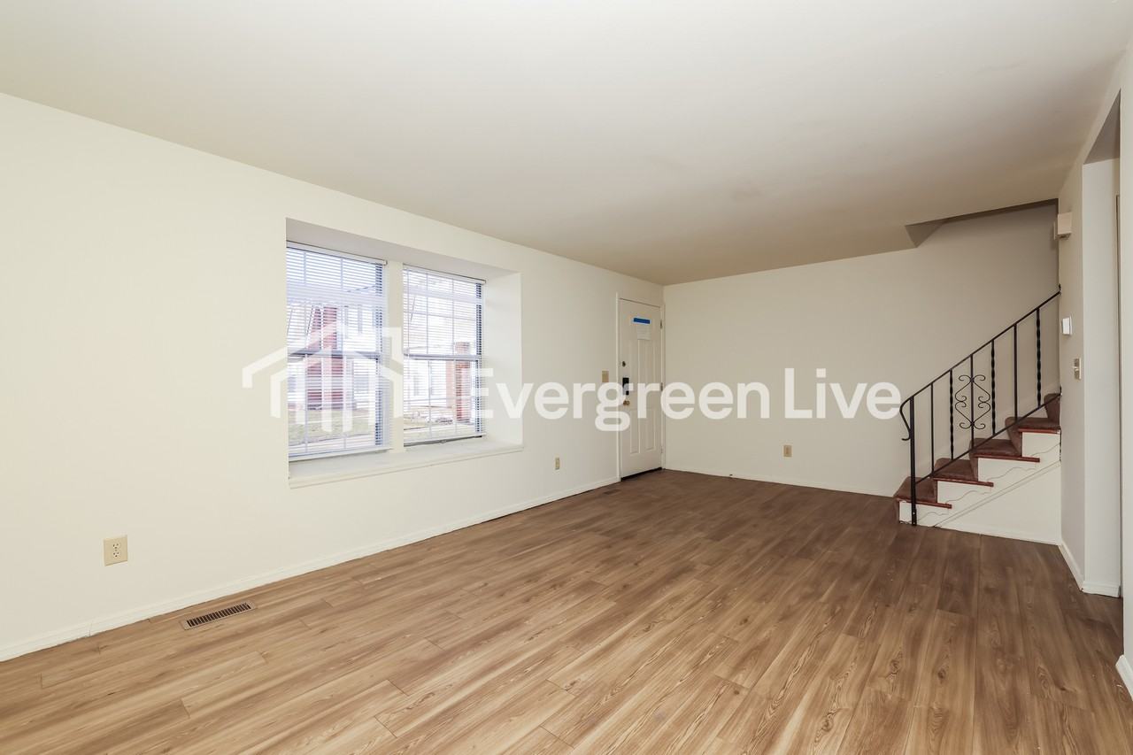 7511 Mount Ranier - Photo 4 of 15