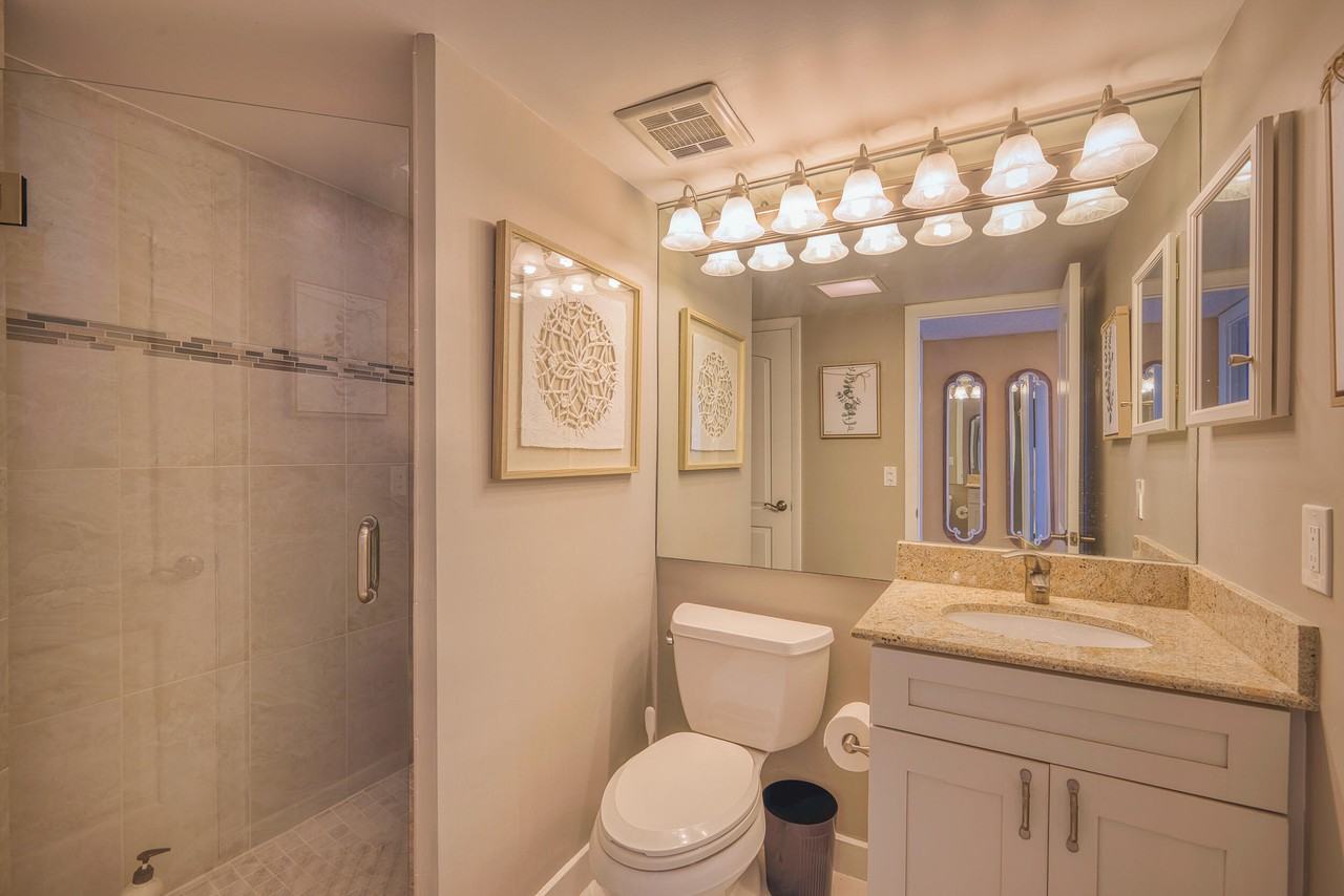 10410 S Ocean Dr #10410-406 - Photo 2 of 50