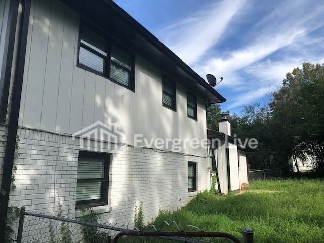 4860 W Lake Way - Photo 3 of 21