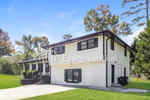 featured image of 4860 W Lake Way
