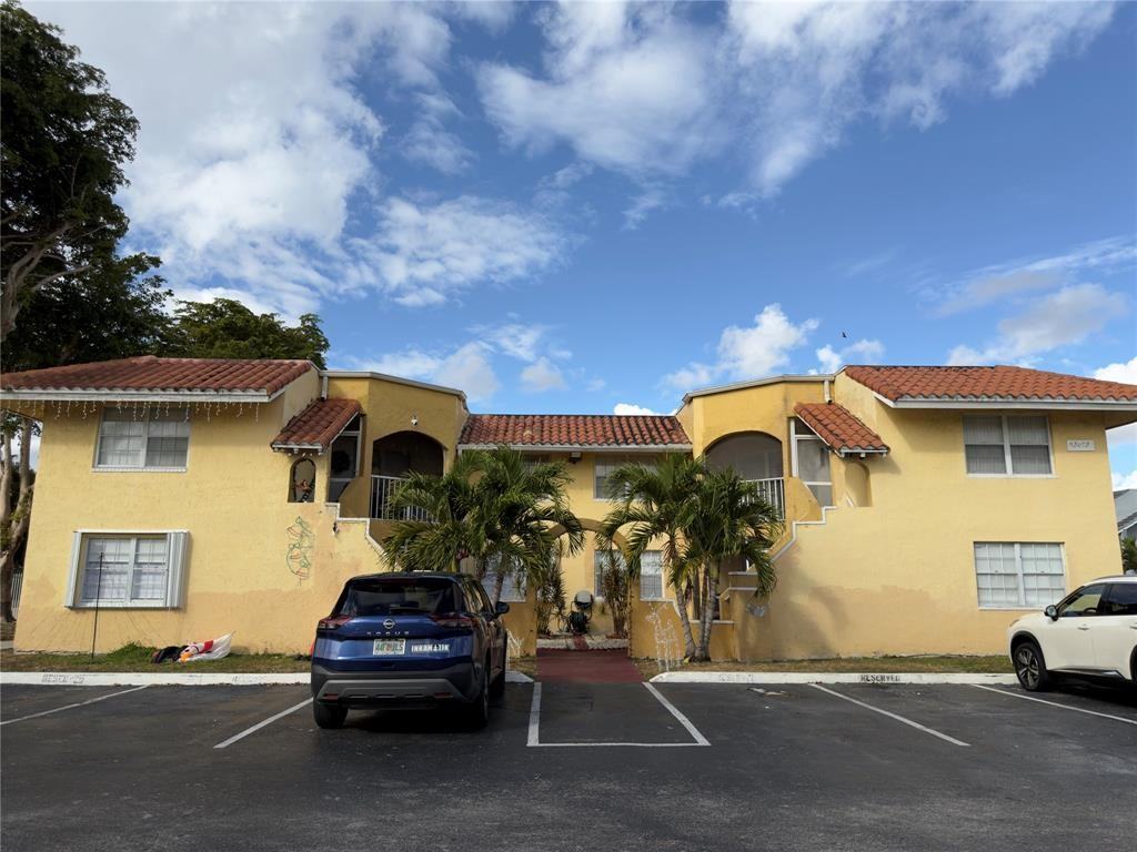 15675 Sw 74th Circle Dr #15675-3 - Photo 2 of 19