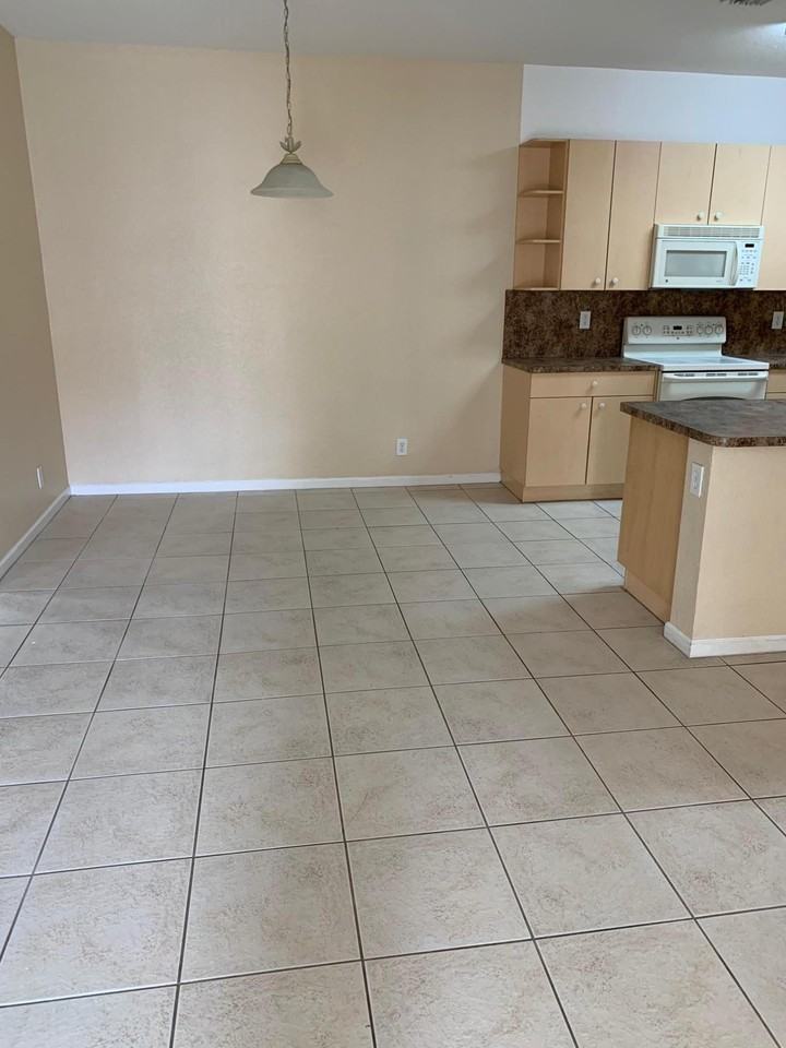 3565 Forest Hill Blvd #3565-86 - Photo 3 of 5