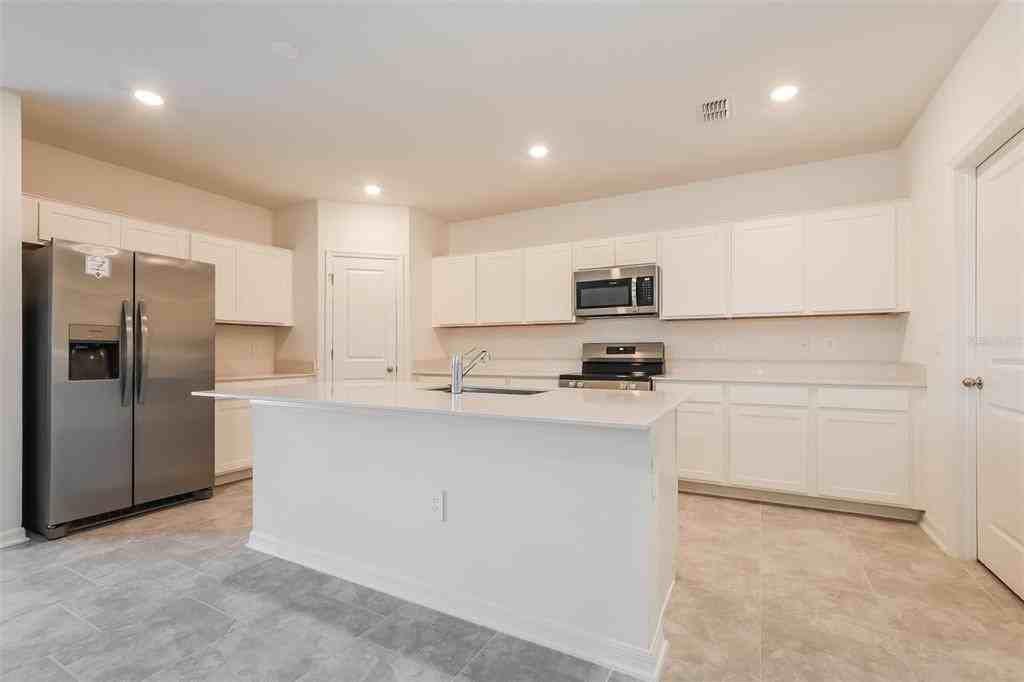 1220 Tyler Loop #1220 - Photo 2 of 15