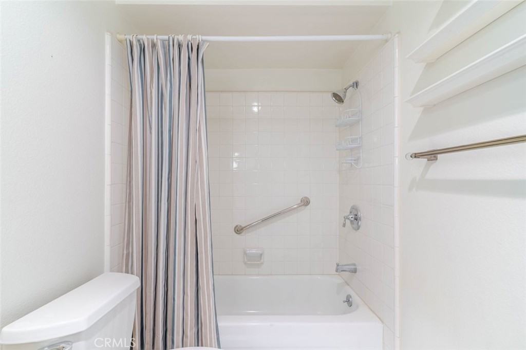 316 N Maryland Ave #316-306 - Photo 2 of 31