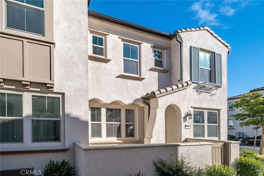 143 Magnolia Ct #143 - Photo 3 of 50