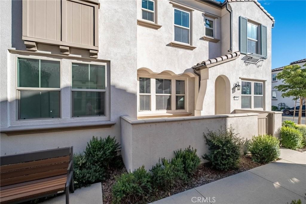 143 Magnolia Ct #143 - Photo 4 of 50