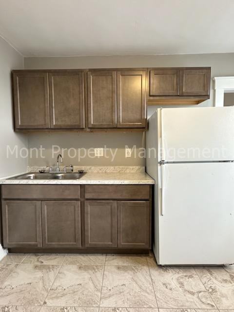 212 Jackson Ave #2 - Photo 3 of 21