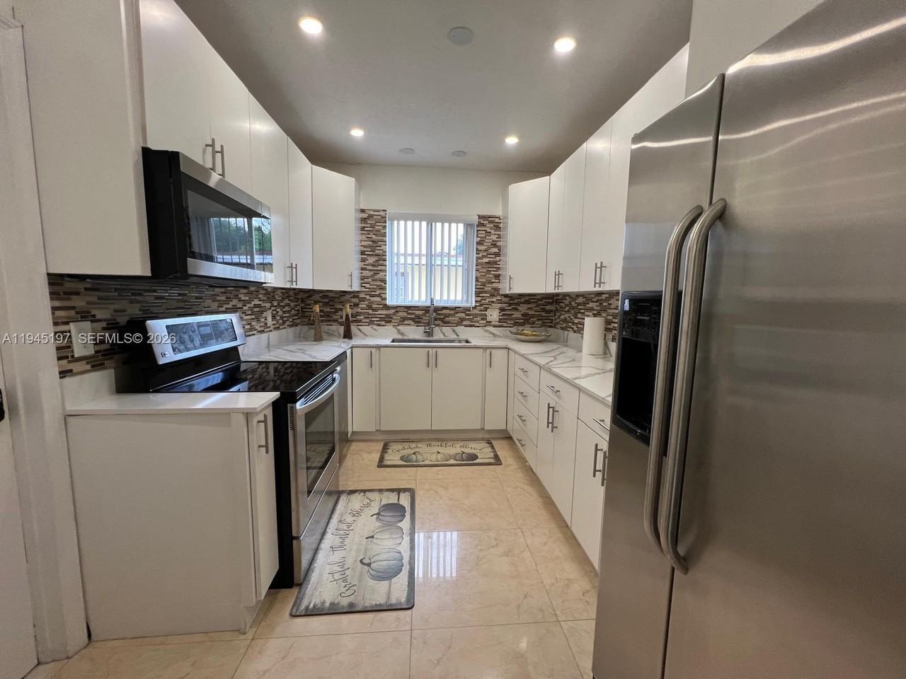 1735 Ne 157th Ter #1735 - Photo 3 of 42