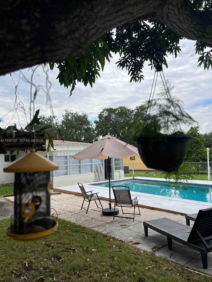 1735 Ne 157th Ter #1735 - Photo 7 of 42