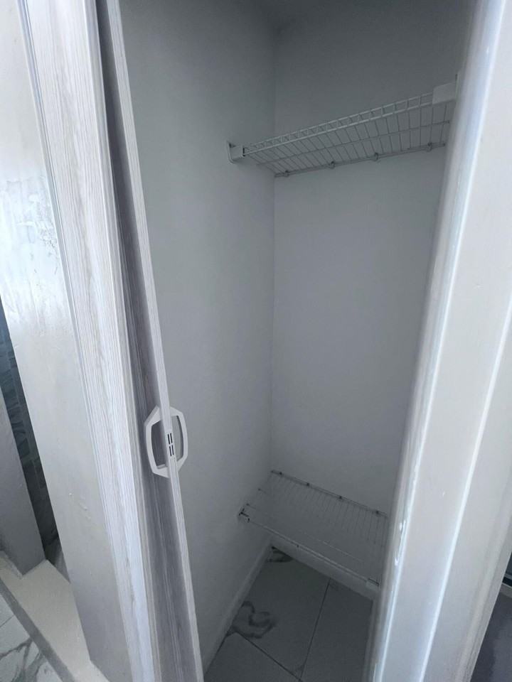 2843 Forest Hill Blvd #2843-2 - Photo 5 of 10