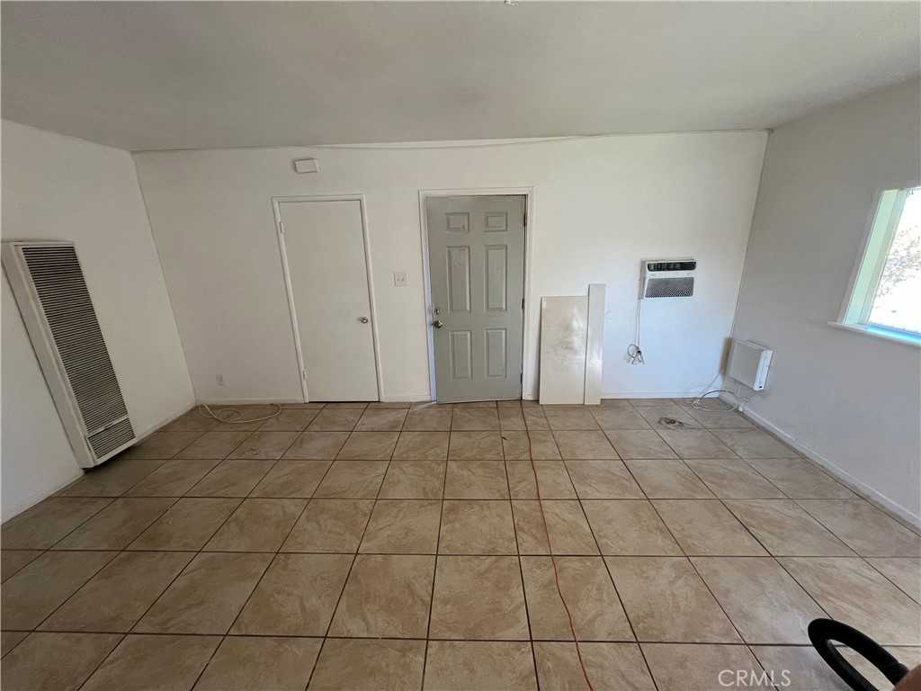 32942 Perret Blvd #32942 - Photo 3 of 10