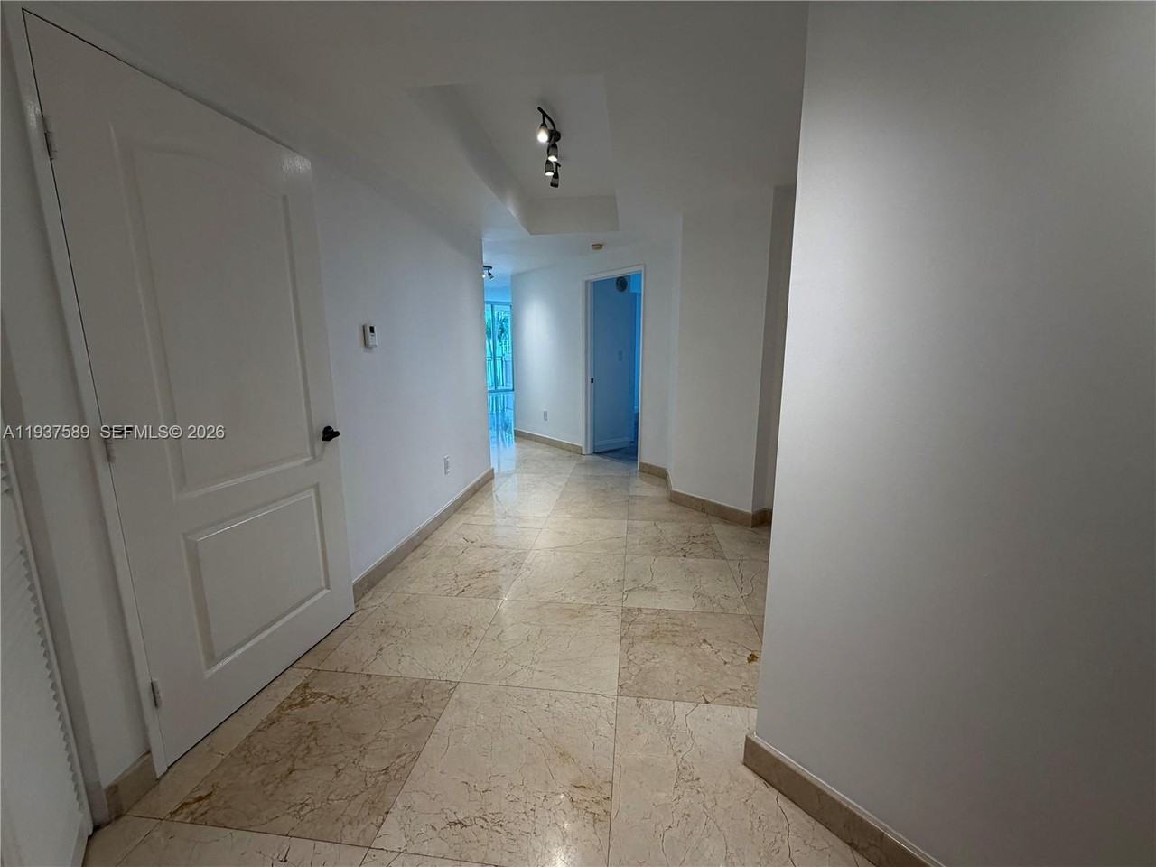 17555 Atlantic Blvd #17555-607 - Photo 2 of 27