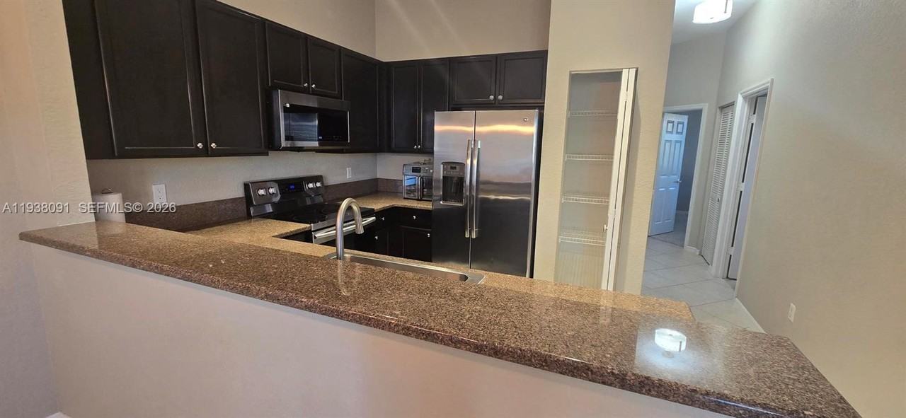 5818 Hampton Hills Blvd #5818-5818 - Photo 2 of 42