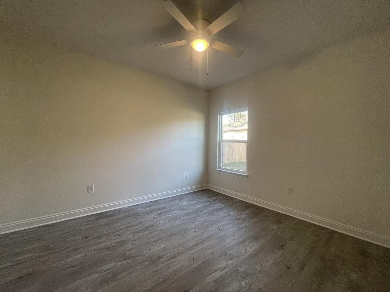 5448 Jenee Ct #5448 - Photo 4 of 26