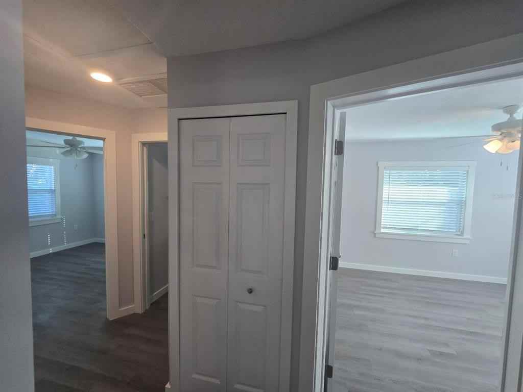 107 29th St #107 - Photo 3 of 13