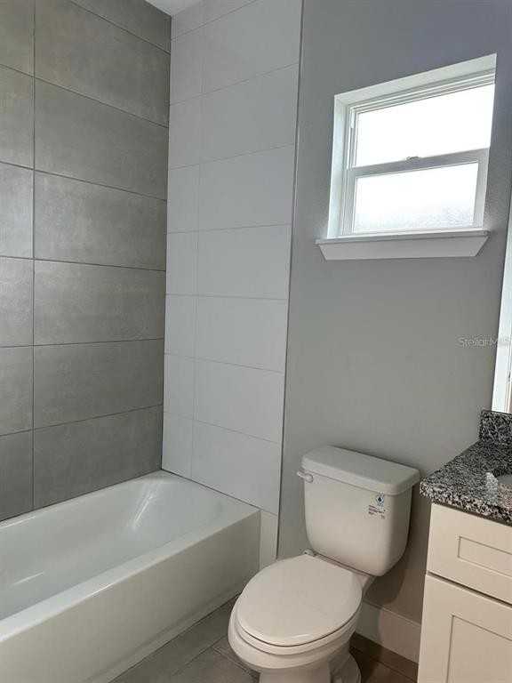 439 Albatross Ct #439B - Photo 2 of 13