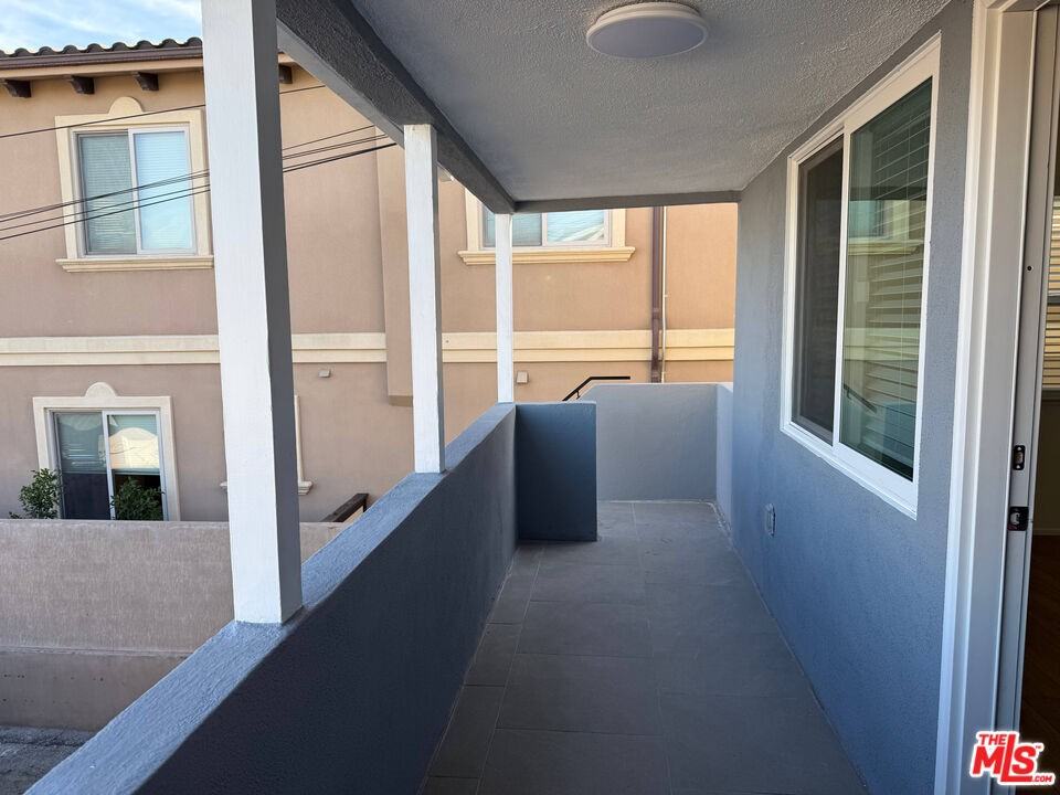 2320 Carnegie Ln #2320B - Photo 2 of 12