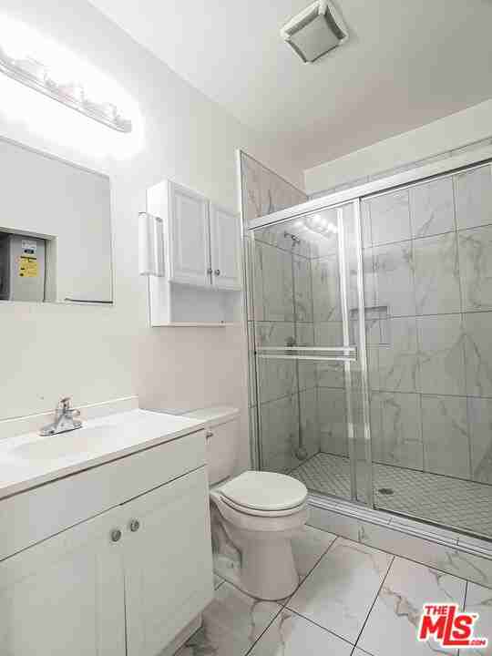 336 S Wilton Pl #336336-1-2 - Photo 4 of 22