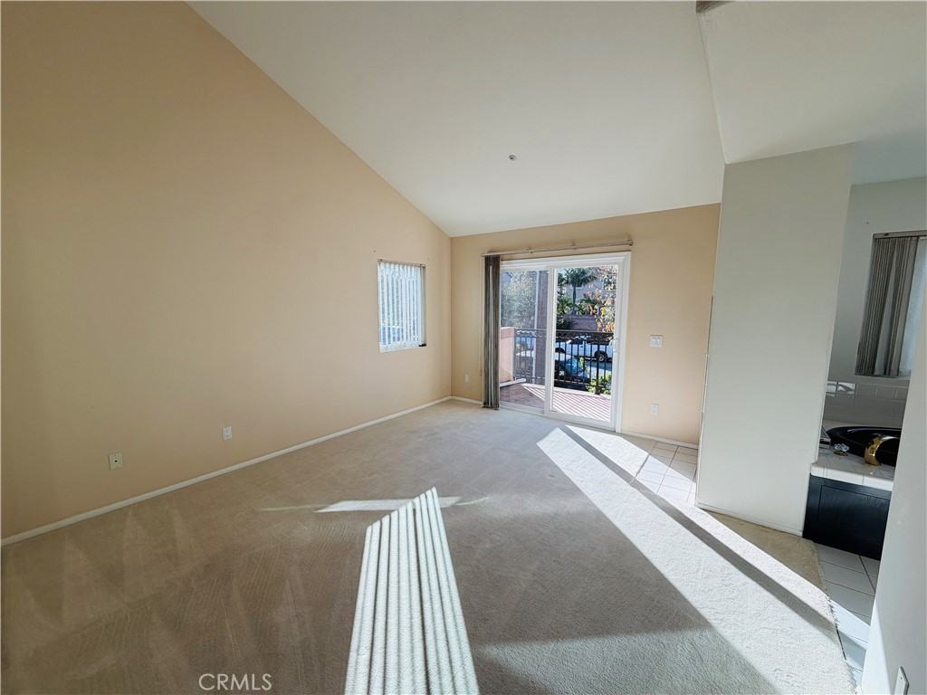 18871 Kithira Cir #18871 - Photo 2 of 34