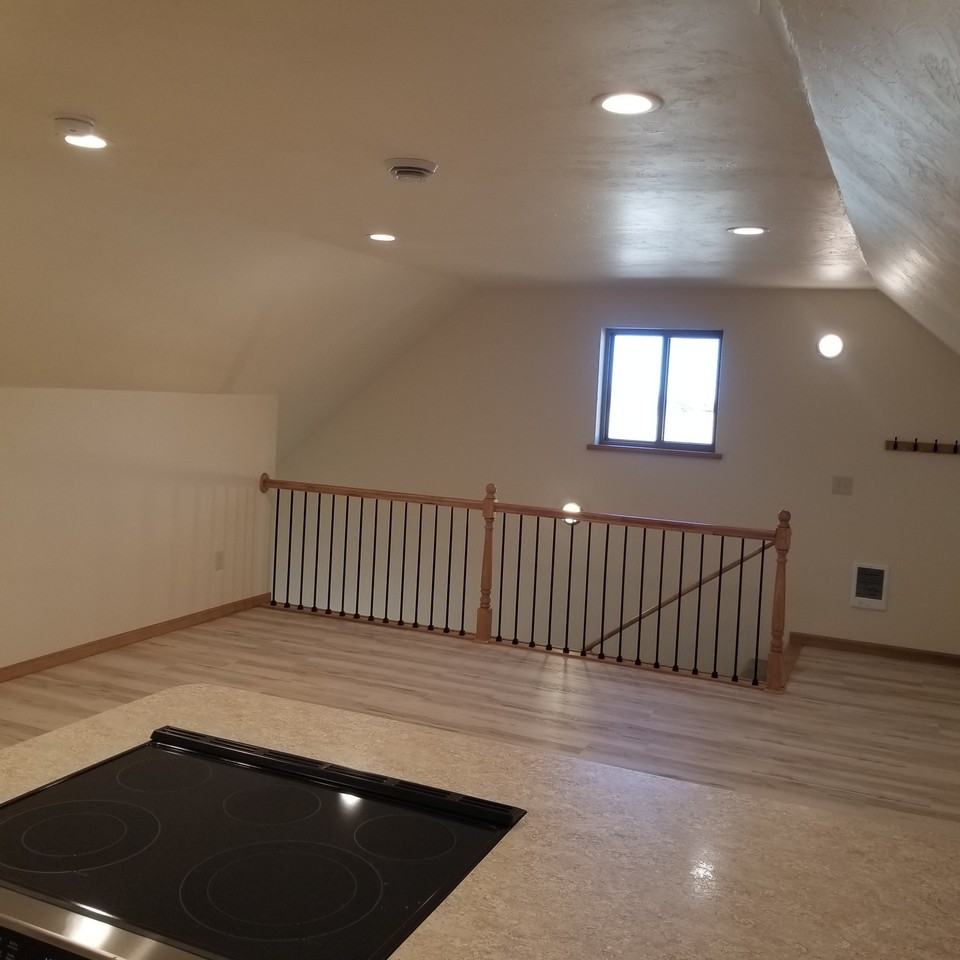 6335 Coffeen Ave - Photo 5 of 10