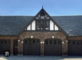 featured image of 141 N Grand Ave #141CH